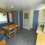 Zecamping 3 Pet Friendly Piscine Couverte Chauffee Et Soirees Animees Κάμπινγκ *