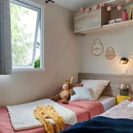 Κάμπινγκ Zecamping 3 Pet Friendly Piscine Couverte Chauffee Et Soirees Animees *