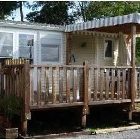 Zecamping 3 étoiles Pet Friendly Piscine Couverte Chauffée Et Soirées Animées Camping *