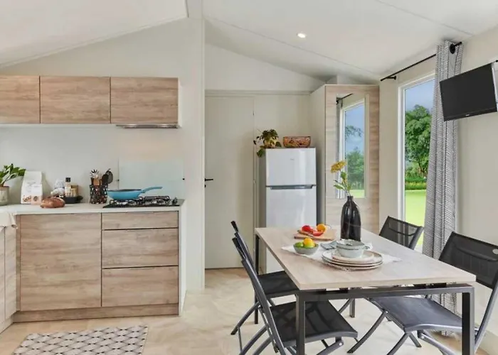 Zecamping 3 Pet Friendly Piscine Couverte Chauffee Et Soirees Animees Apremont (Vendee)