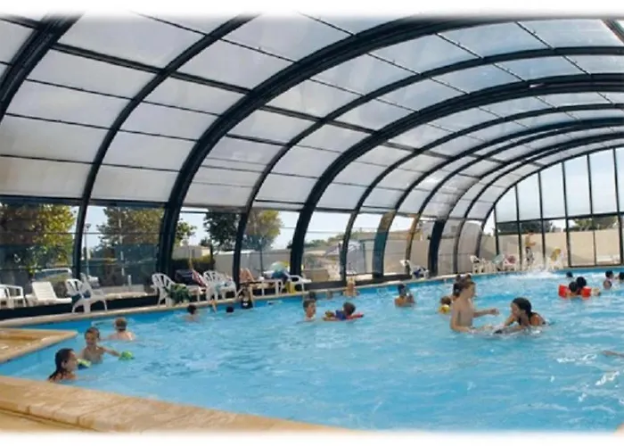 Zecamping 3 Pet Friendly Piscine Couverte Chauffee Et Soirees Animees Apremont (Vendee)