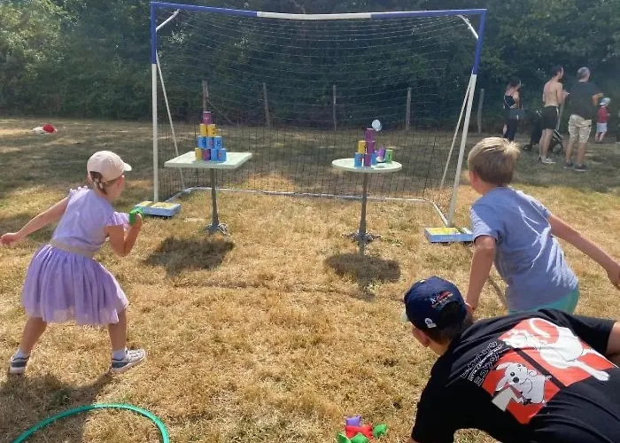 Camping 3 étoiles - Piscine - cca0gae Apremont (Vendee)