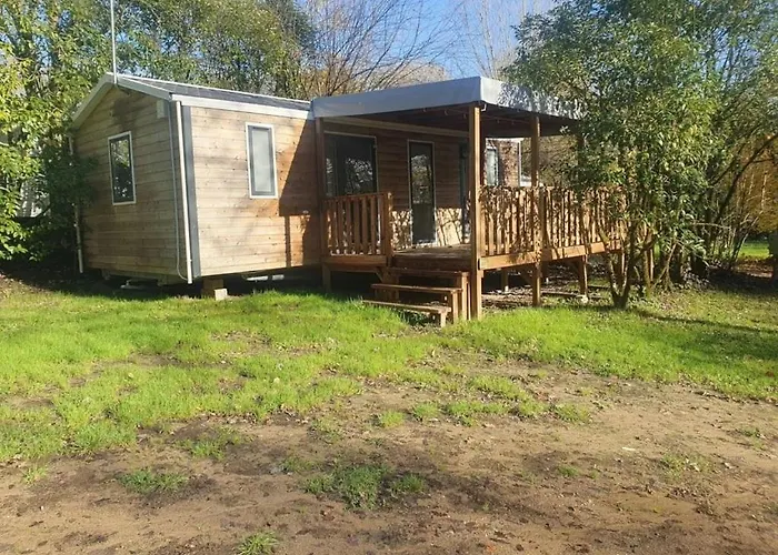 Camping 3 étoiles - Piscine - cca0gae Camping *