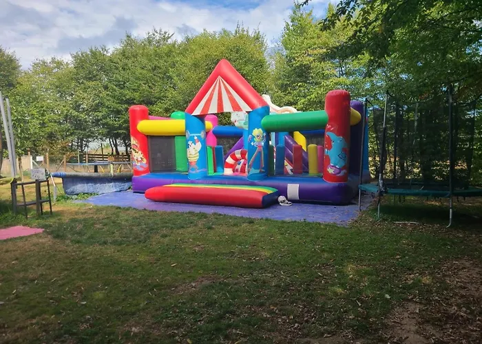 Camping 3 étoiles - Piscine - cca0gae Apremont (Vendee)