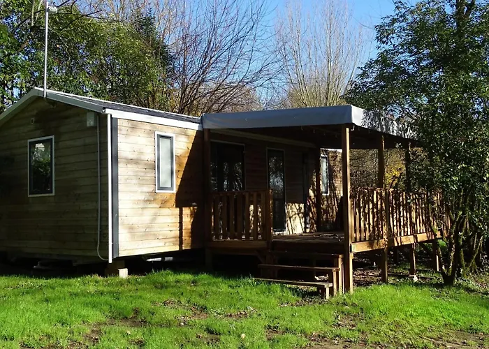 Camping 3 étoiles - Piscine - cca0gae